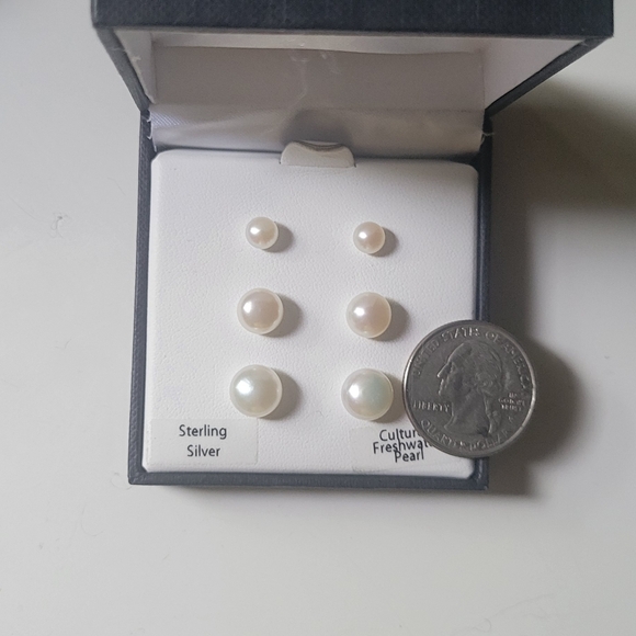 Triple pair of new cultured freshwater pearl earrings with sterling silver posts - Picture 2 of 3